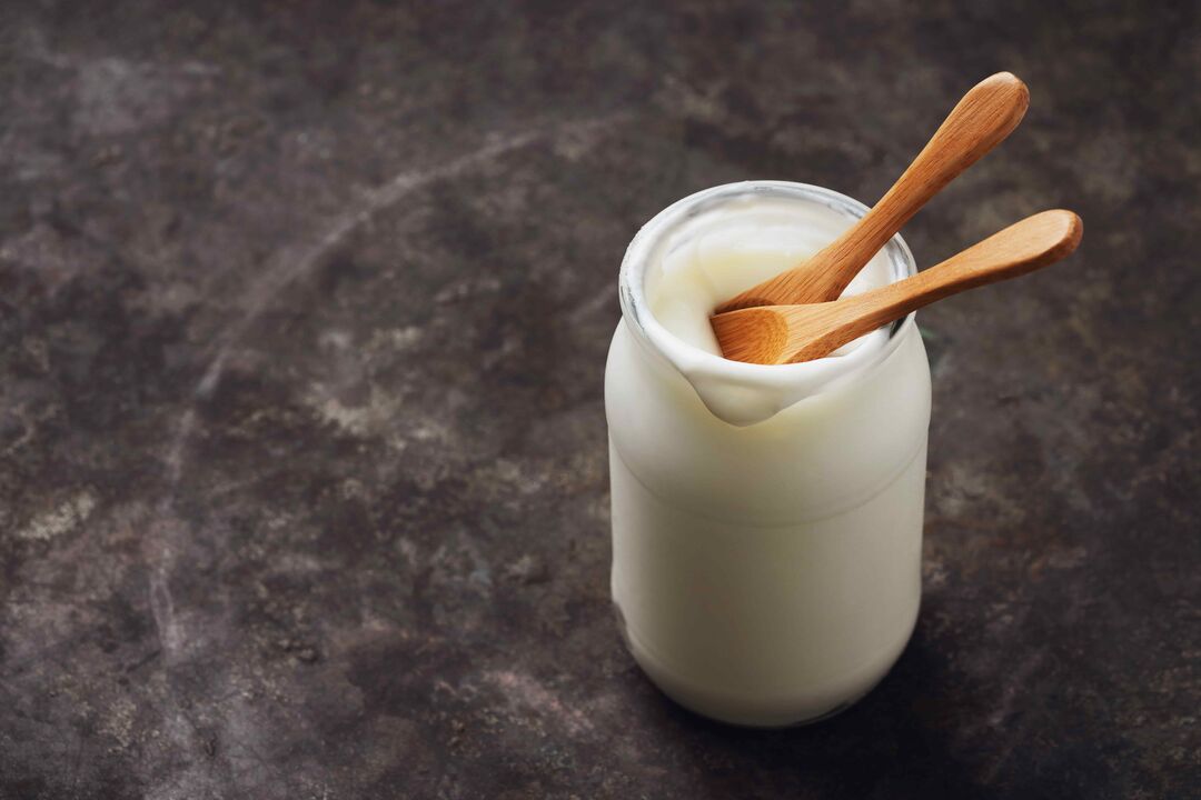 Naturjoghurt zur Gewichtsreduktion bei richtiger Ernährung